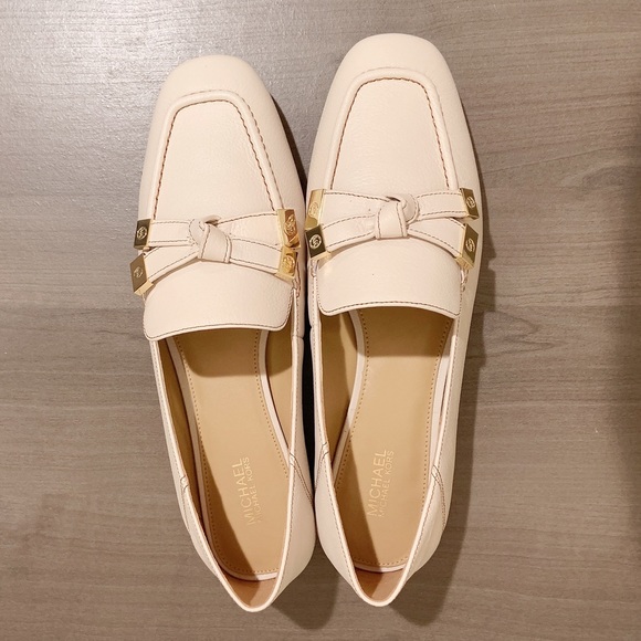 Michael Kors Ripley Loafer - Picture 5 of 14